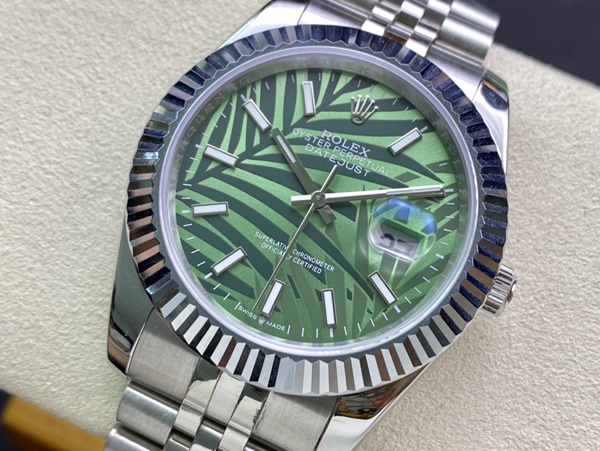 激安ロレックス背面デザイン